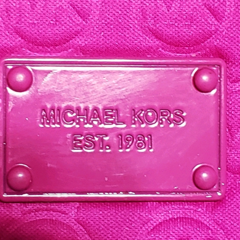 Michael Kors  pink quilted tote - Picture 5 of 8